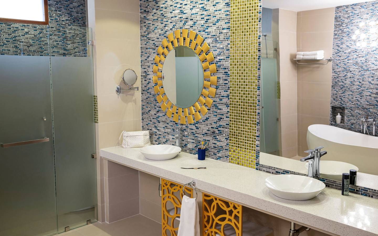 TUI_Blue_Olhuveli_Romance_Water_Villa_Badezimmer