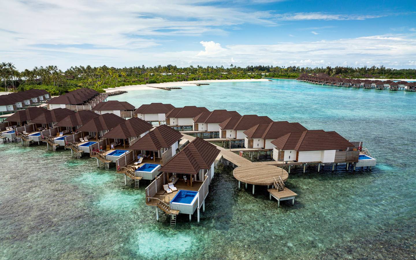 TUI_Blue_Olhuveli_Romance_Water_Villa_Aerial