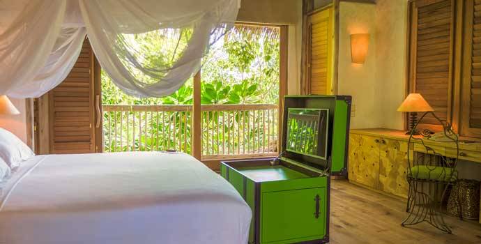 Schlafen, 2 Bedroom Crusoe Residence with Pool, Two Bedroom Villa Suite with Pool, Soneva Fushi Resort