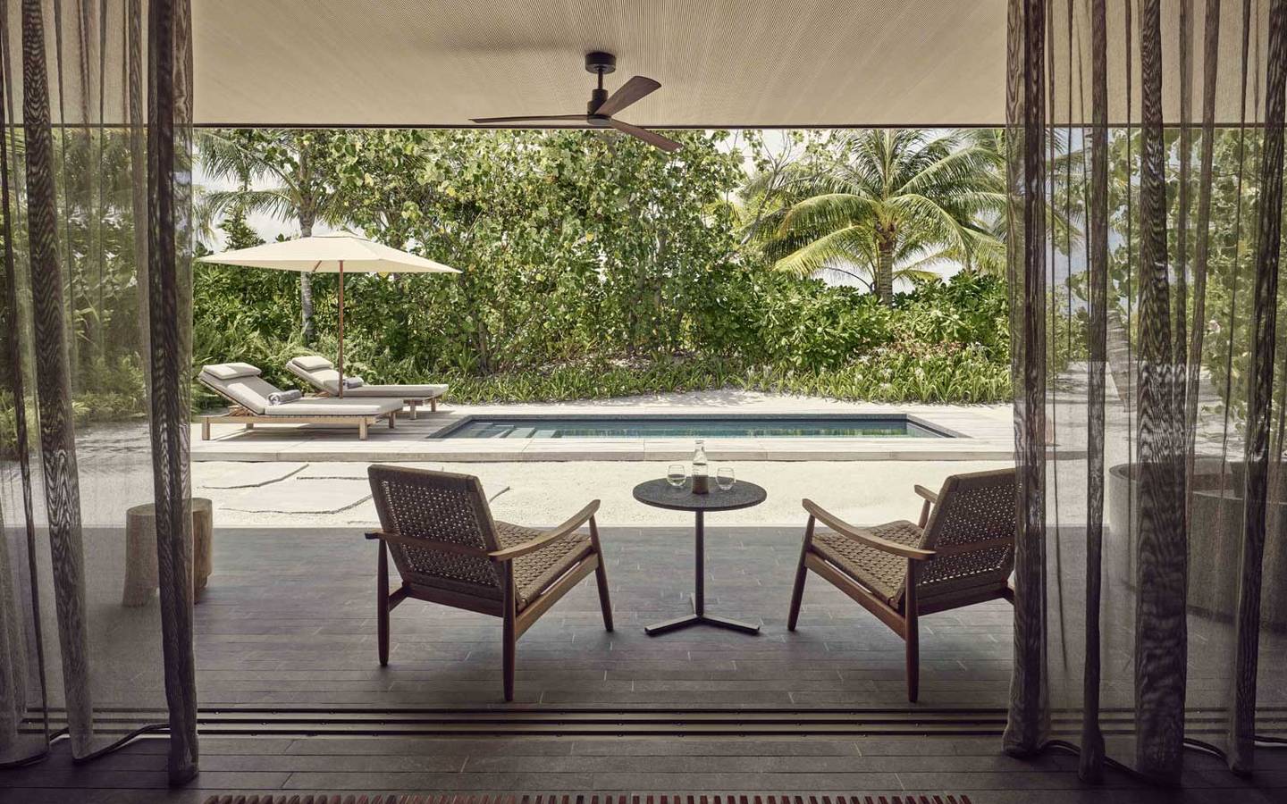 1-Bedroom Beach Pool Villa