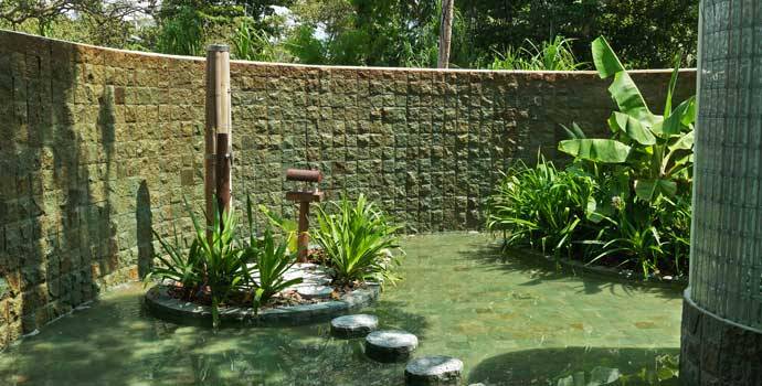 Aussendusche, Villa 41, Three Bedroom Residence with Pool, Soneva Fushi Resort