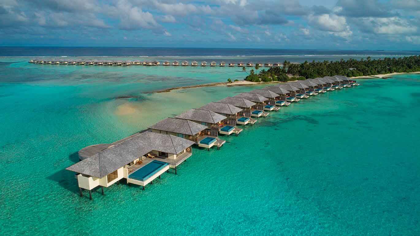 The-Residence-Maldives-Sunset-Water-Pool-Villa-Dhigura-2