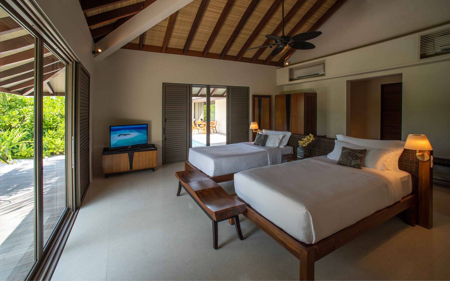 The-Residence-Two-Bedroom-Sunrise-Beach-Pool-Villa-2