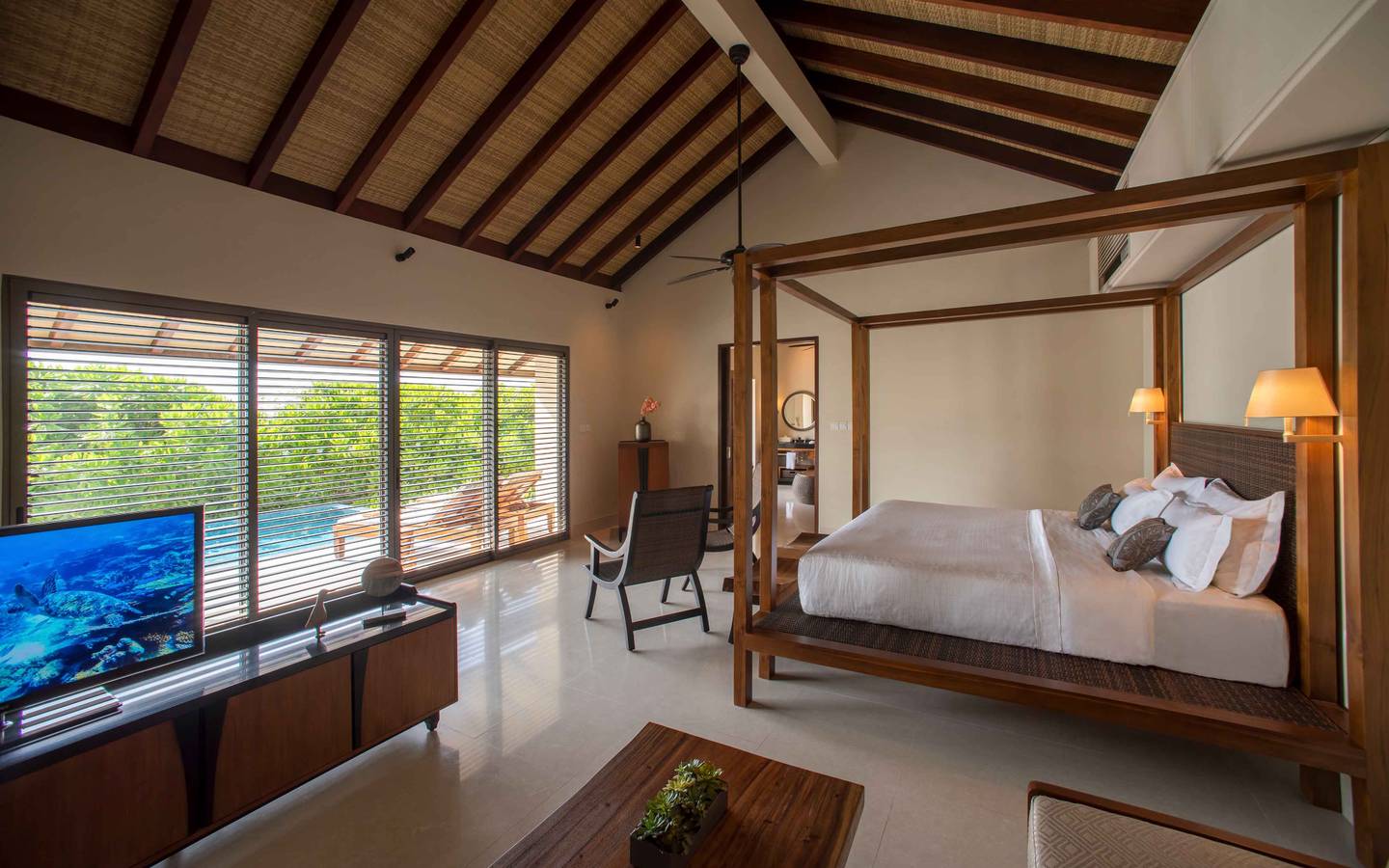 The-Residence-Maldives-Sunrise-Two-Bedroom-Beach-Pool-Villa-Dhigurah-6