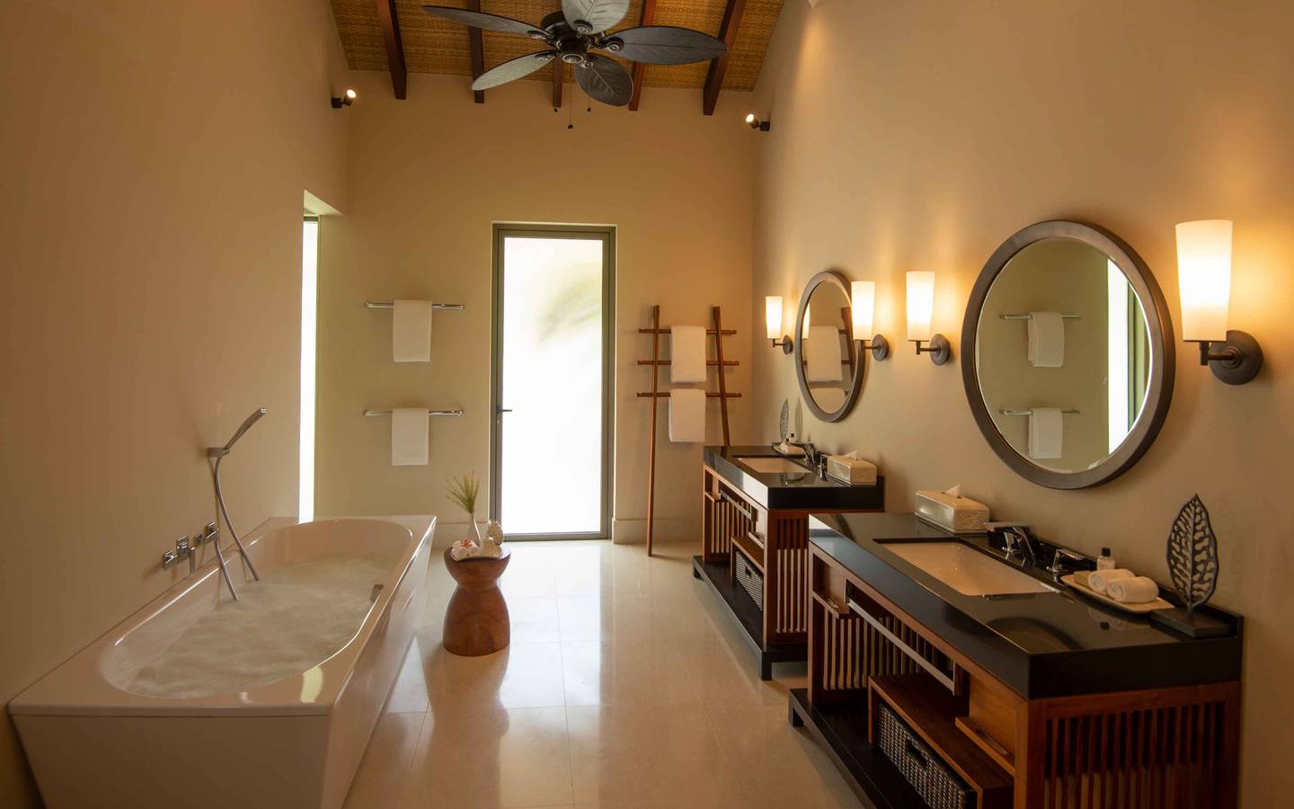 The-Residence-Maldives-Sunrise-Two-Bedroom-Beach-Pool-Villa-Dhigurah-1