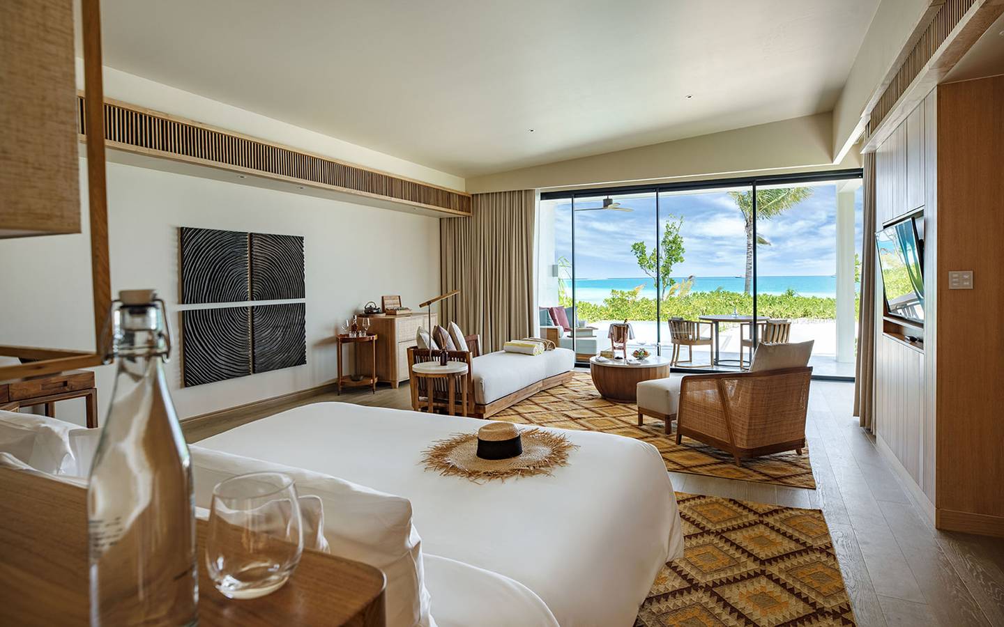 Kuda_Villingili_Sunrise_Beach_Villa_with_Private_Pool_3