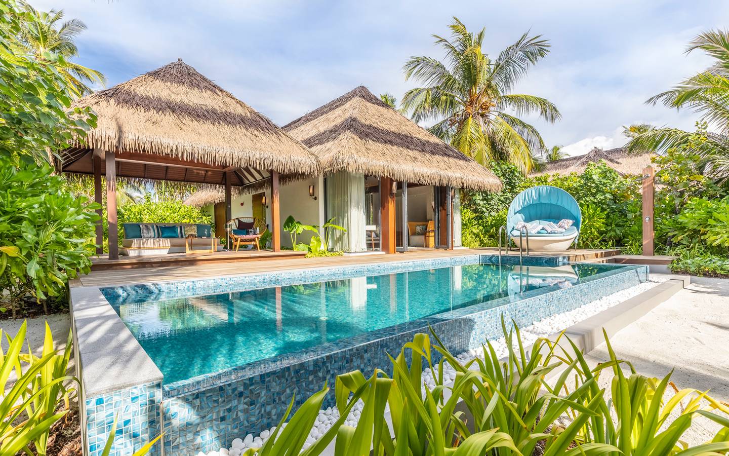 Pullman_Maldives_Maamutaa_Beach_Pool_Villa_2