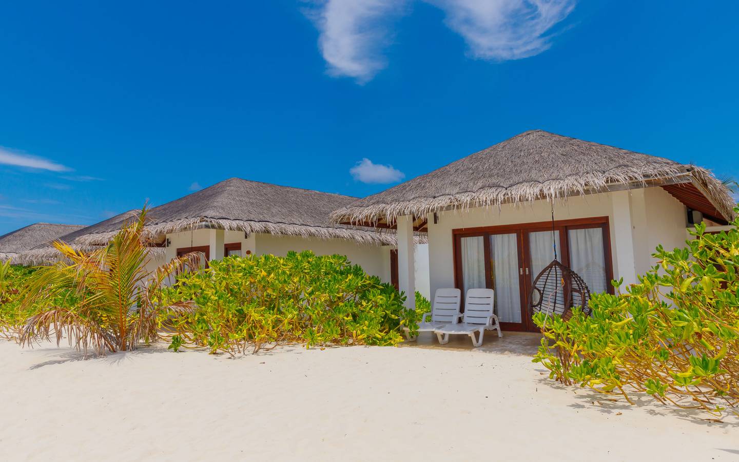 Beach_Villa_Cocogiri_Island_Resort_Exterieur_1