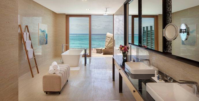 Badezimmer, Presidential Water Villa, Radisson Blu Resort Maldives
