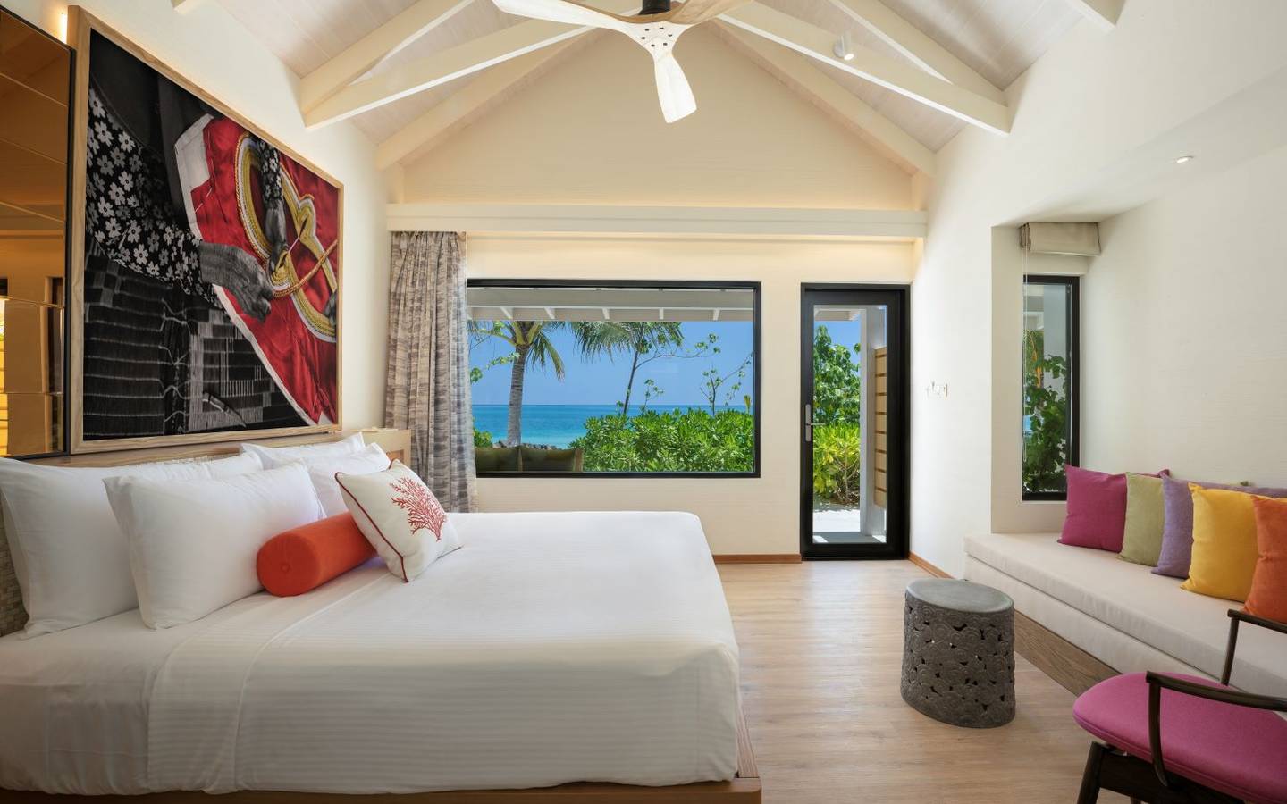 oblu-xperience-ailafushi-bedroom-2