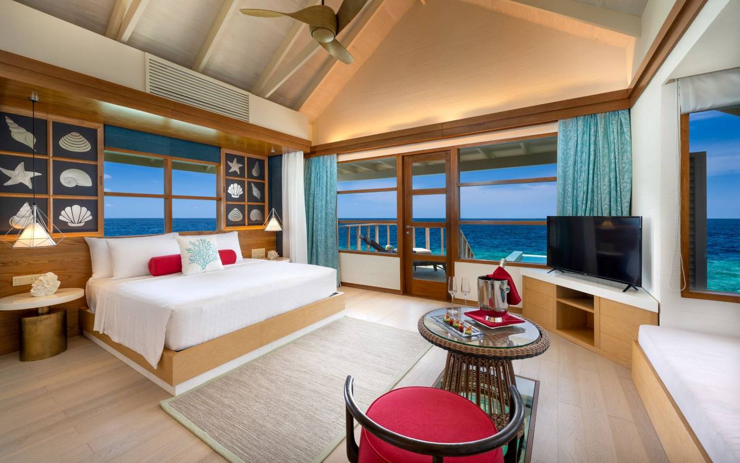 oblu-select-lobigili-sunnest-water-pool-villa-bedroom