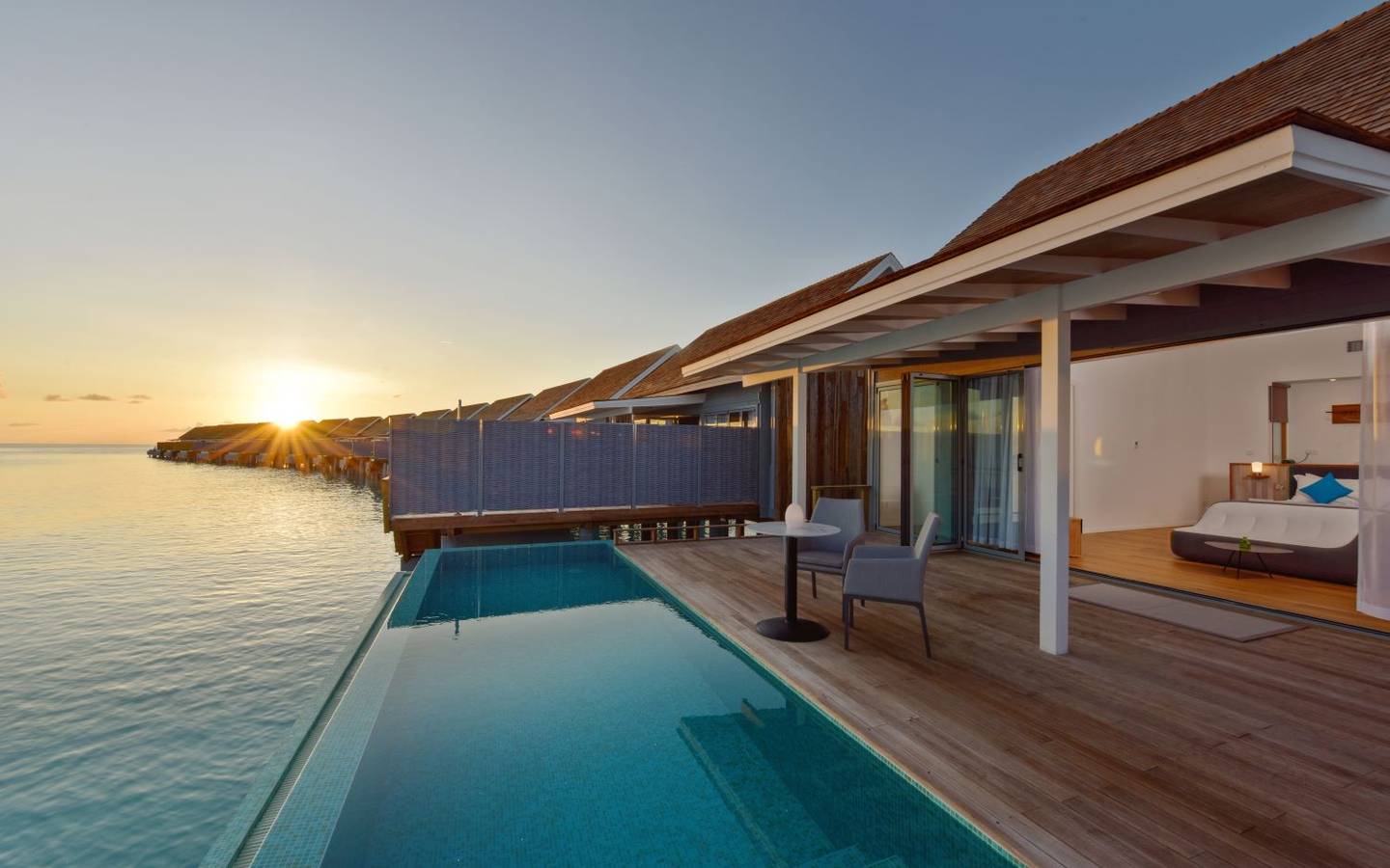 Thundi Water Villa with Pool