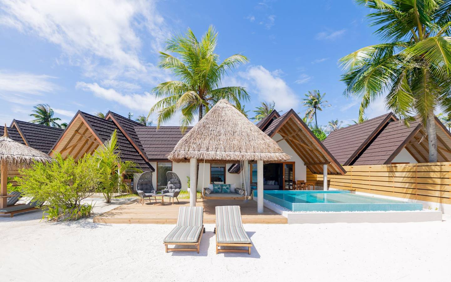 Fushifaru Maldives, Premium Beach Duplex Villa, Aussenansicht