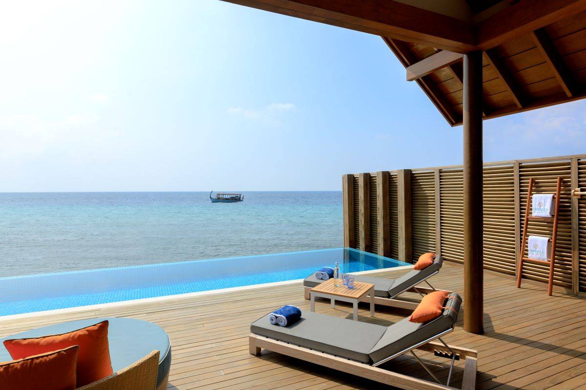 Emerald Faarufushi Resort & Spa, Malediven, Superior Water Villa with Pool, Terrasse