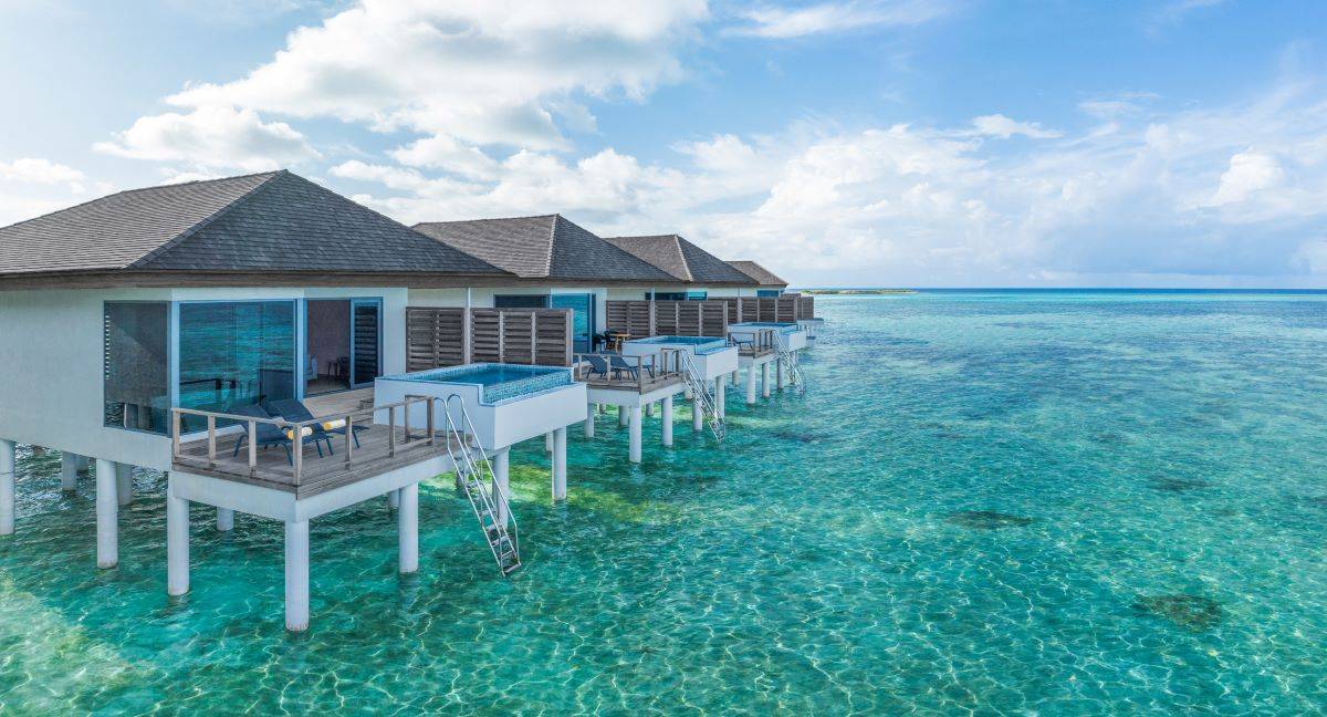 Le Méridien Maldives Resort & Spa, Malediven, Overwater Villa with Pool, Außenansicht