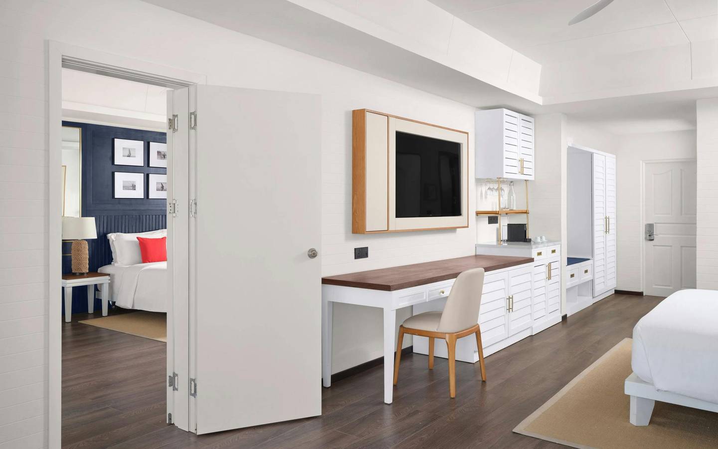 Villa_Nautica_Tow_Bedroom_Beach_Villa_with_two_Pools_3