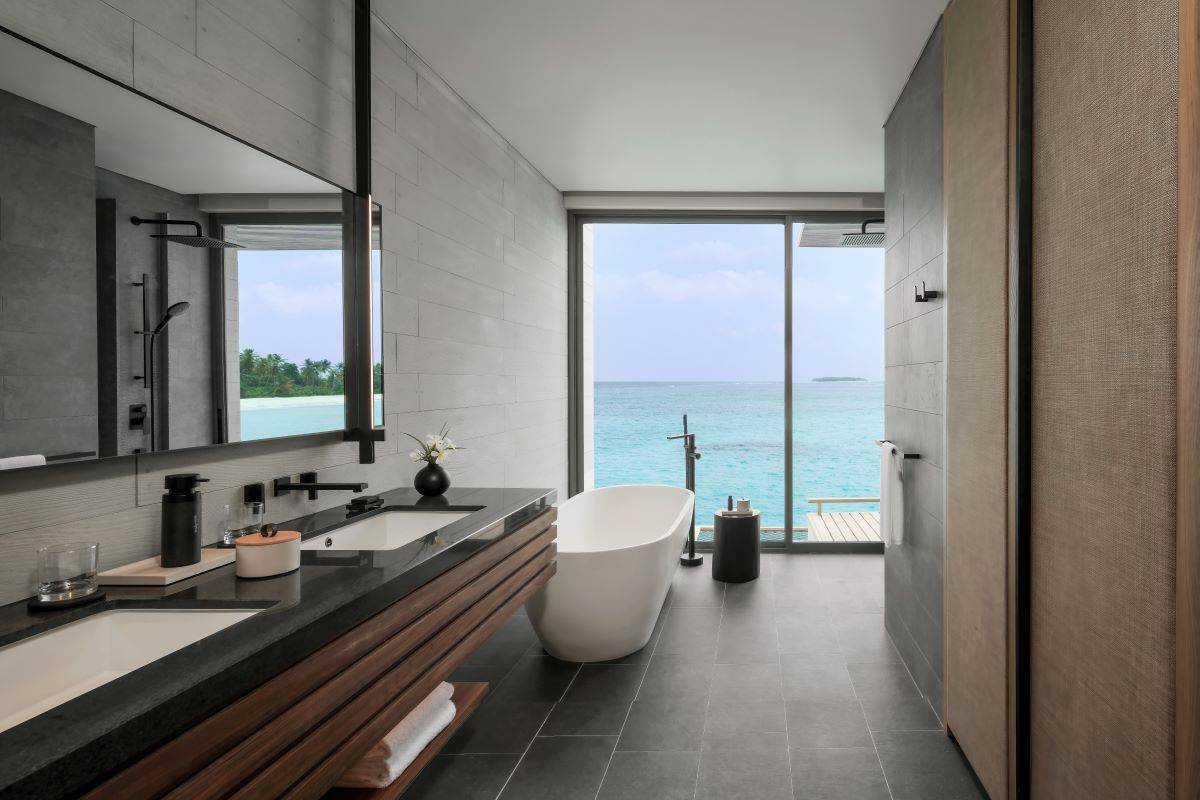 Alila Kothaifaru Maldives, Malediven, Ocean Overwater Pool Villa, Badezimmer