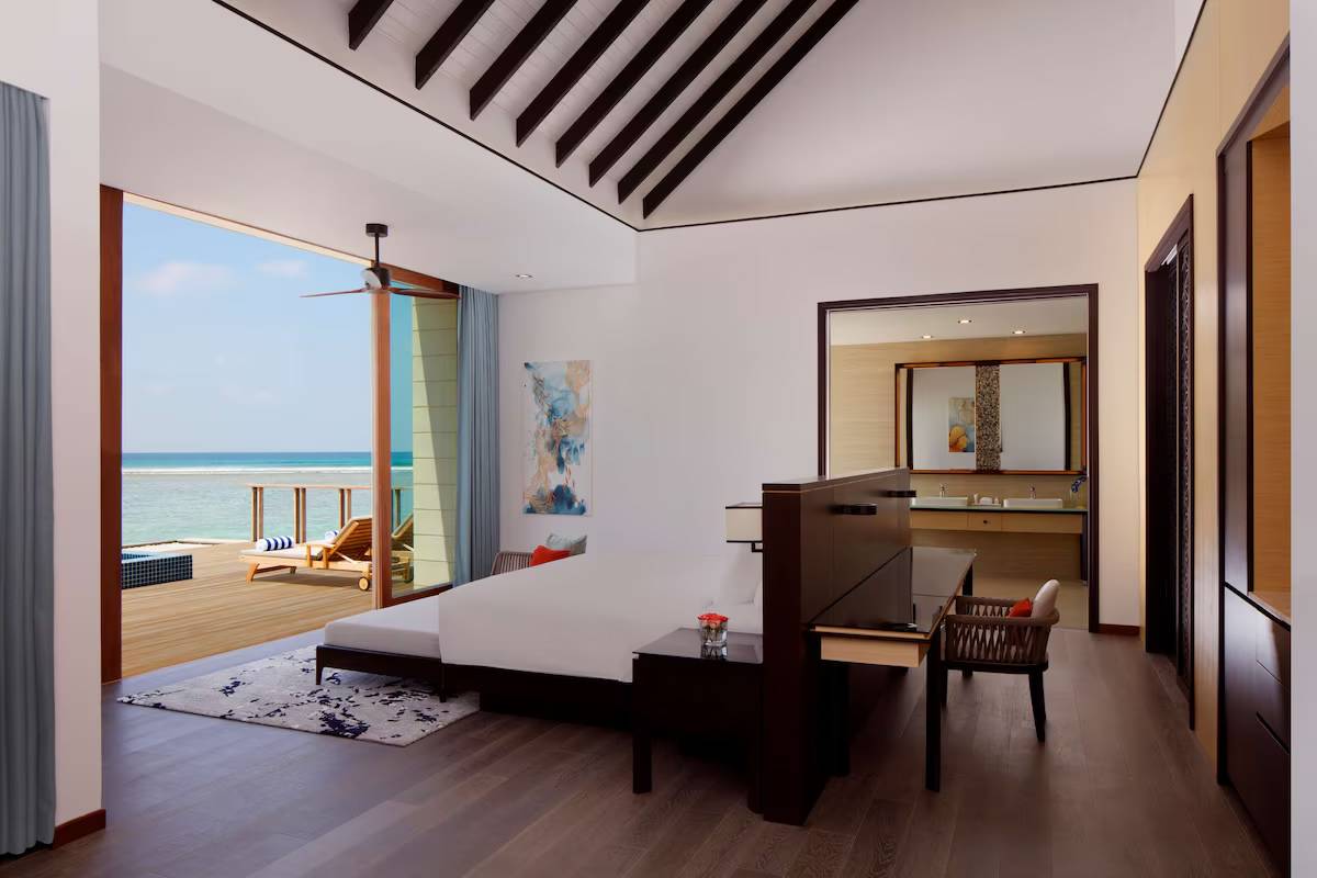 Überwasservilla_Radisson_Maldives_6