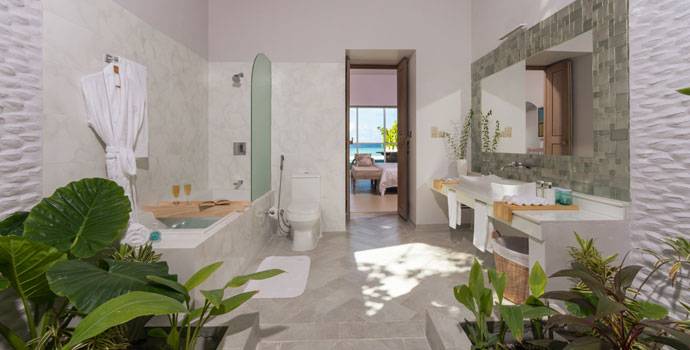 Badezimmer, Sunrise Beach Pool Villa, Malahini Kuda Bandos