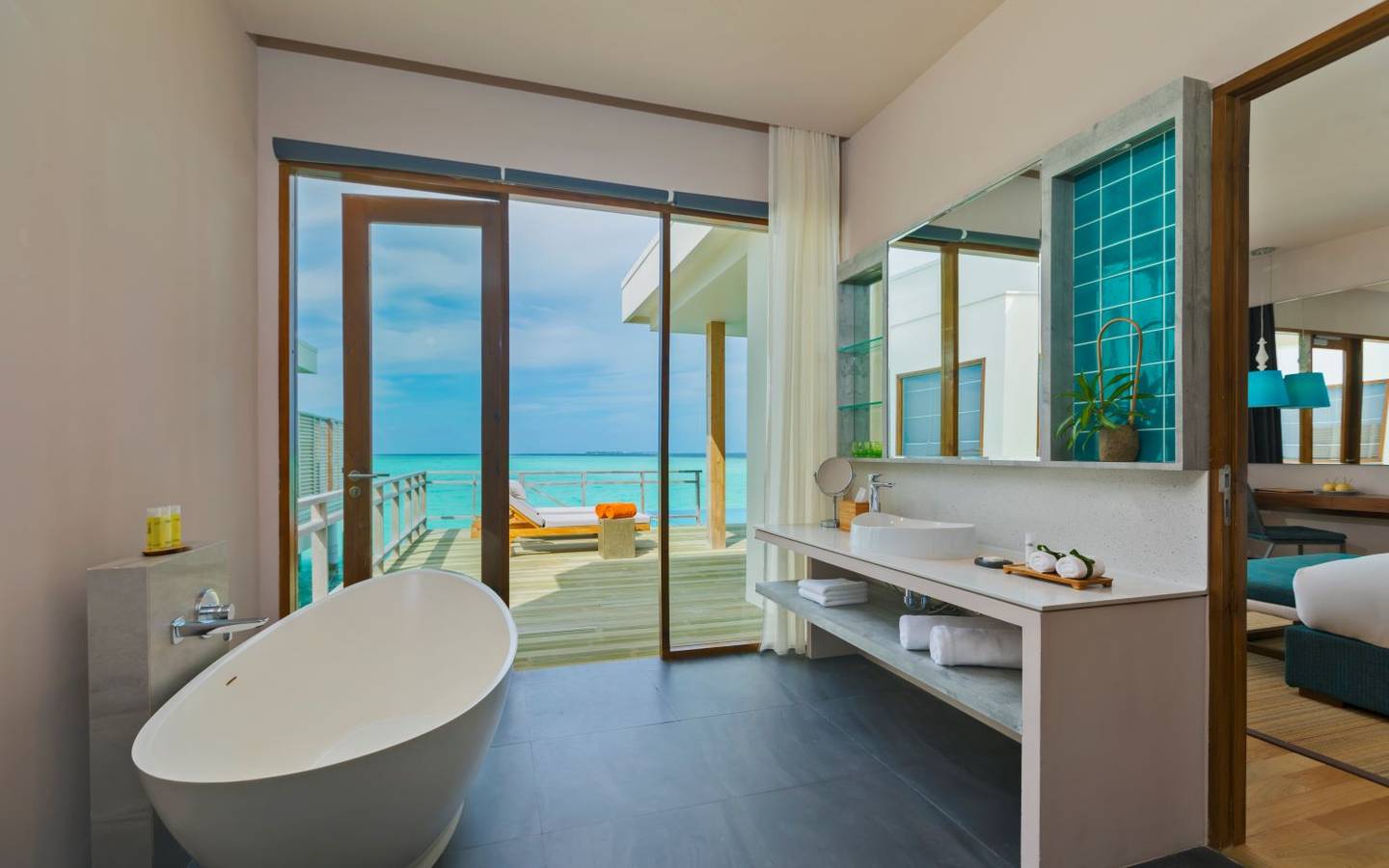 Lagoon Villa mit Pool