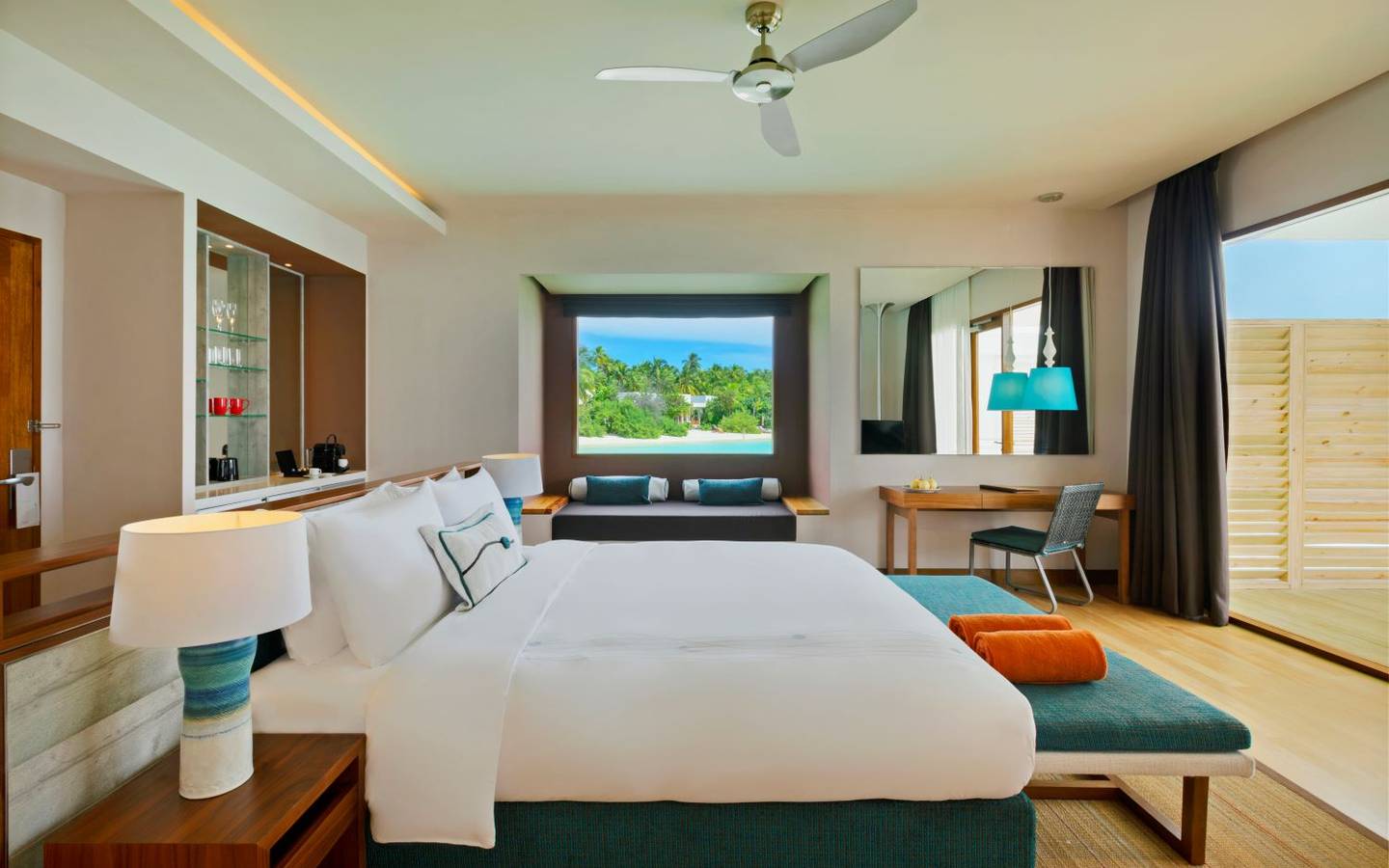 Lagoon Villa mit Pool