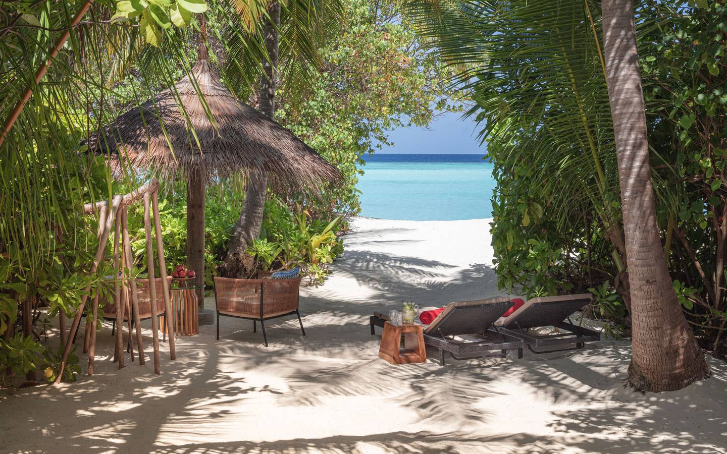 NH_Collection_Maldives_Havodda_Resort_Guest_Room_Sunset_Beach_Villa_Lounging_Area_Full