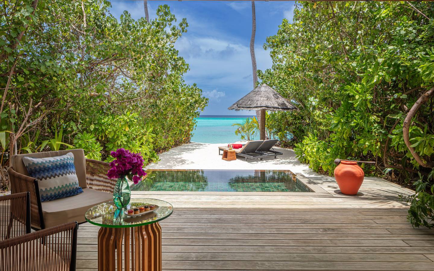 NH_Collection_Maldives_Havodda_Resort_Guest_Room_Sunset_Beach_Pool_Villa_Terrace_with_View