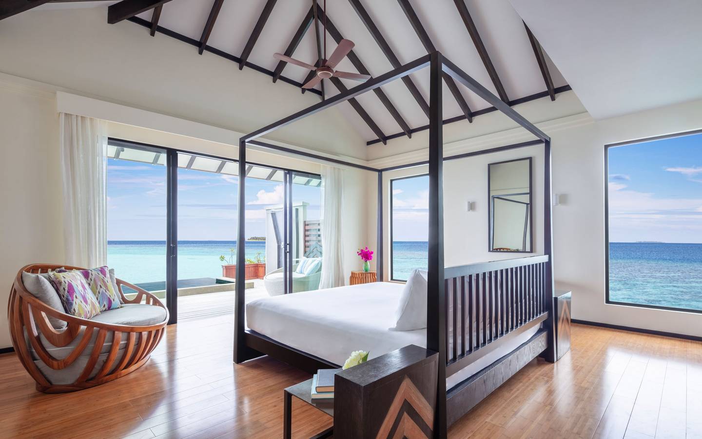 NH_Collection_Maldives_Havodda_Resort_Guest_Room_Over_Water_Pool_Suite_Bedroom_Wide