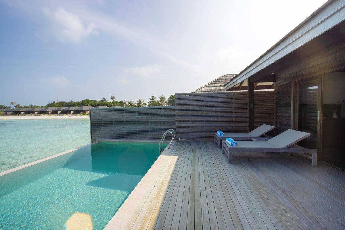 Jawakara Islands Maldives, Malediven, Mabin Water Pool Villa, Terrasse