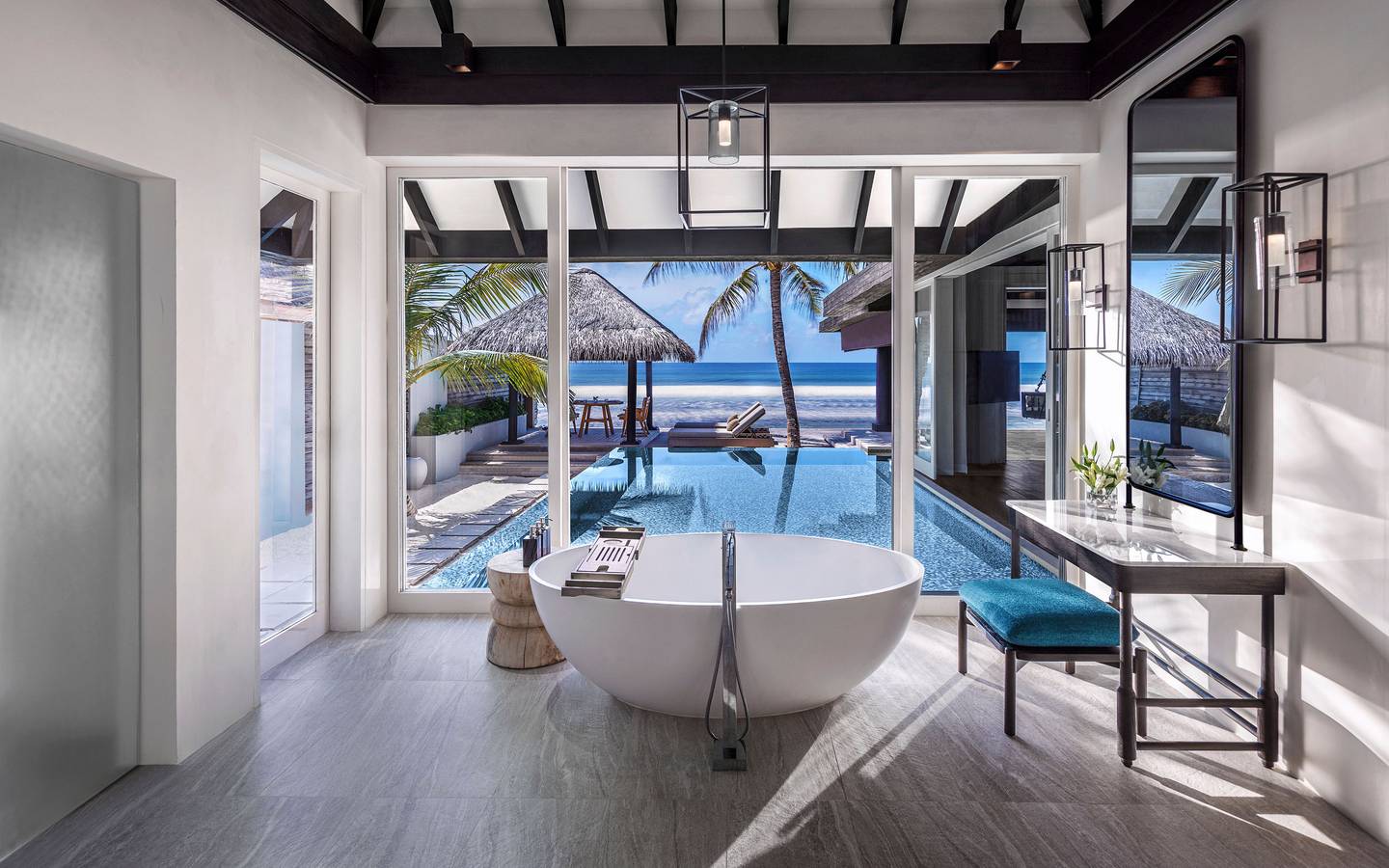 Naladhu_Private_Island_Maldives_Guest_Room_Ocean_House_with_Pool_Bathroom_with_Pool_View