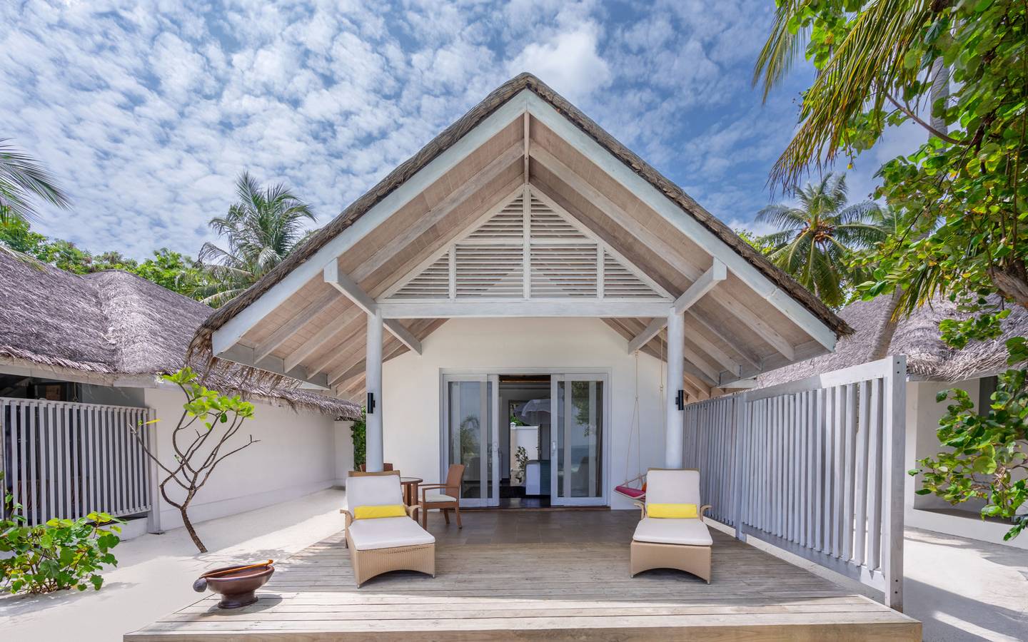 NH_Maldives_Kuda_Rah_Resort_Beach_Villa_with_Private_Pool_1