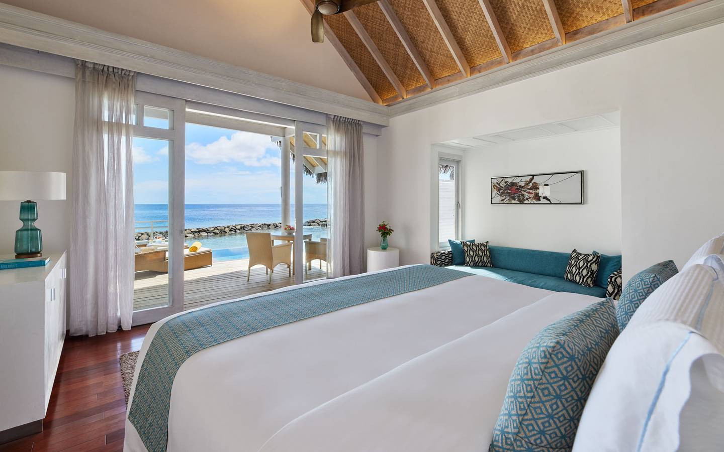 NH_Maldives_Kuda_Rah_Resort_Over_Water_Villa_with_Private_Pool_Bedroom(1)