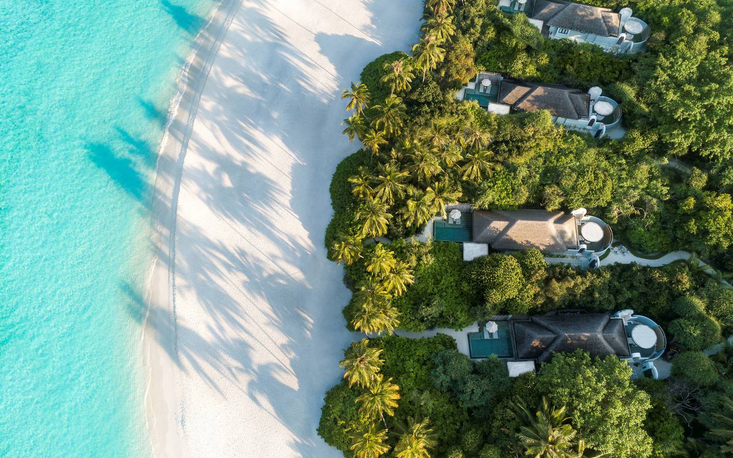 Anantara Kihavah Beach Pool Villas Horizontal Aerial