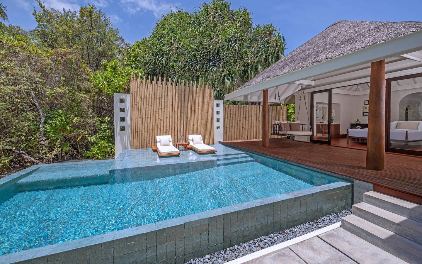 Anantara Kihavah Beach Pool Villas  Outdoor Deck