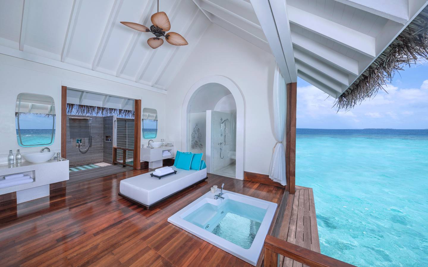 Anantara Kihavah - Pool View Two Bedroom Beach Pool Residence Badezimmer