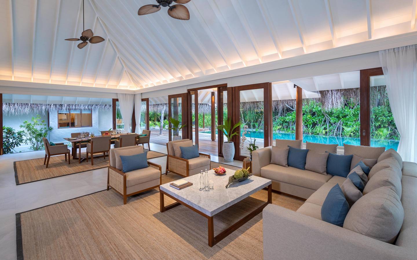 Anantara Kihavah - Exterior View Three Bedroom Beach Pool Residence Außenansicht Wohnen