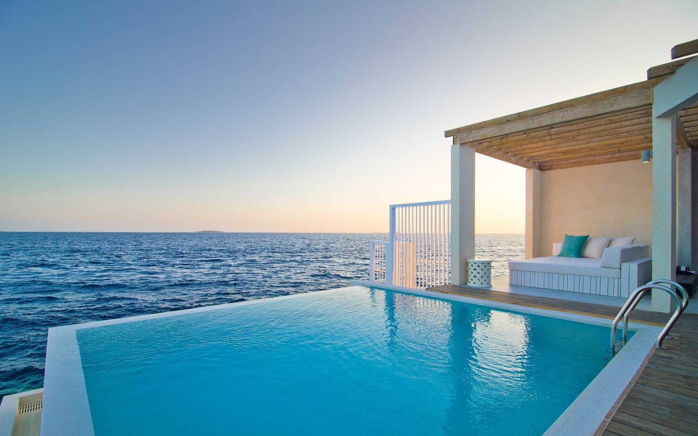 Amilla Maldives Reef Water Pool Villa_5