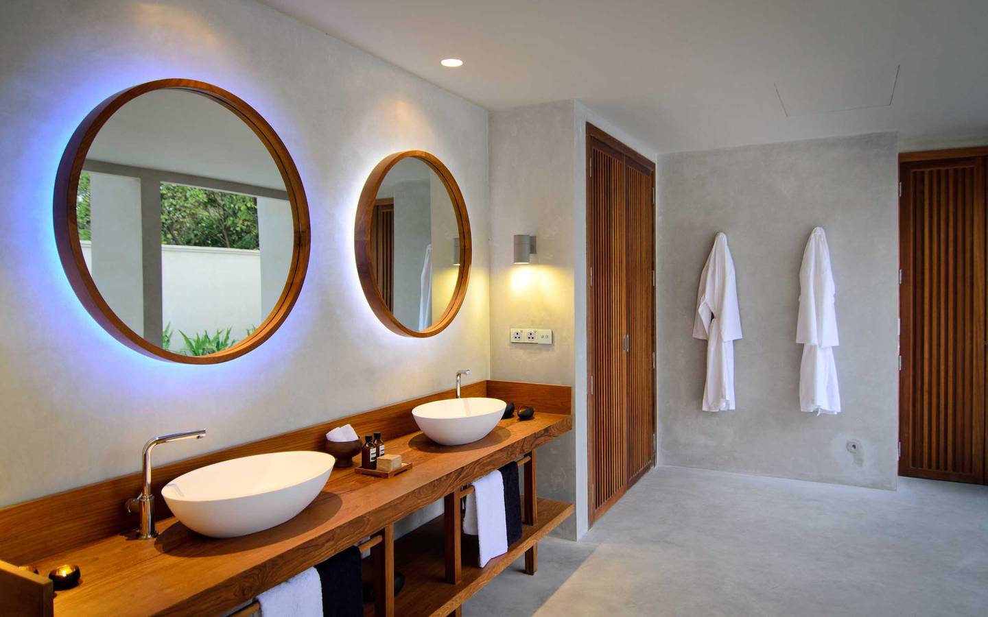 Beach_Villa_Amilla_Maldives_1