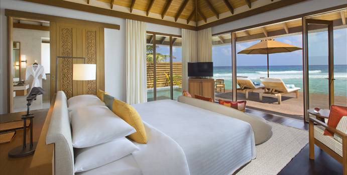 Ocean Pool Bungalow | Anantara Veli Maldives Resort