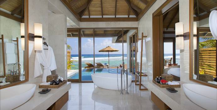 Ocean Pool Bungalow, Badezimmer | Anantara Veli Maldives Resort