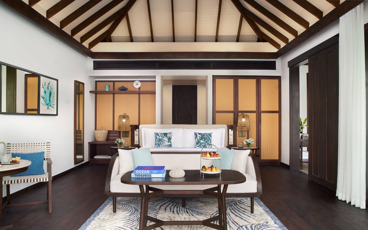 Anantara_Veli_Maldives_Over_Water_Pool_Villa_8