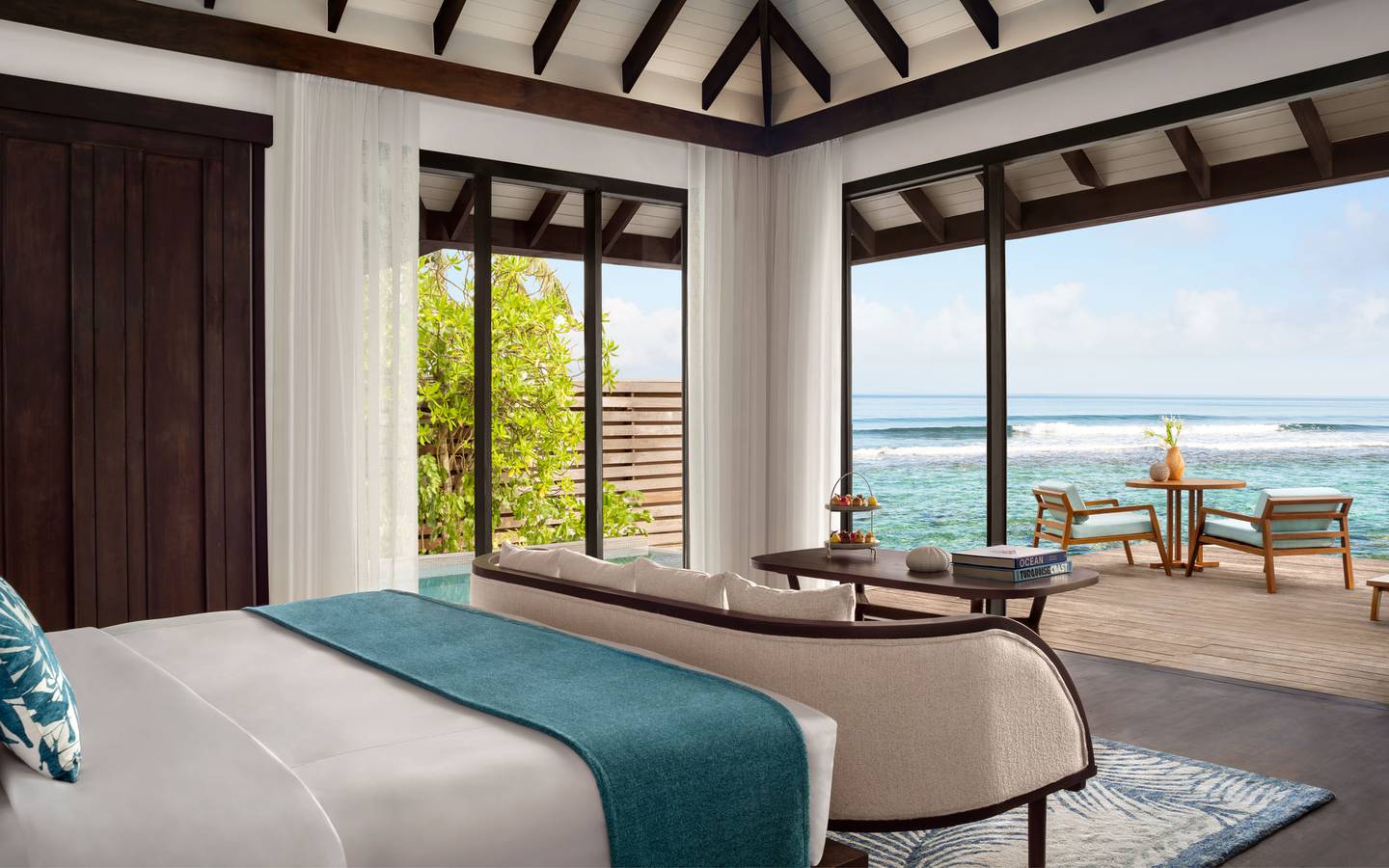 Anantara_Veli_Maldives_Over_Water_Pool_Villa_7