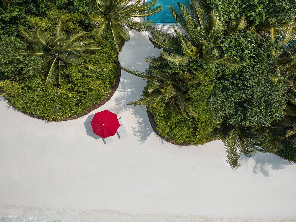 Niyama Private Islands - Deluxe Beach Pool Villa Beach Front - Aerial