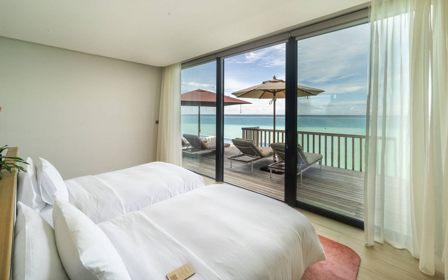 So_Maldives_Three_Bedroom_Ocean_Water_Pool_Atelier_16