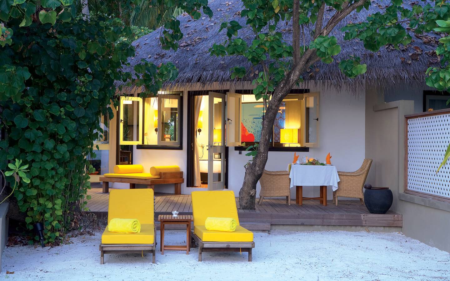 Deluxe Beachfront Pool Villa, Angsana Velavaru