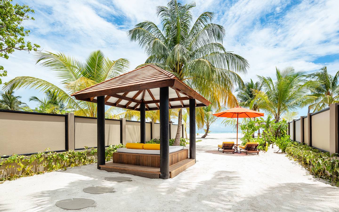 Deluxe Beachfront Pool Villa, Angsana Velavaru