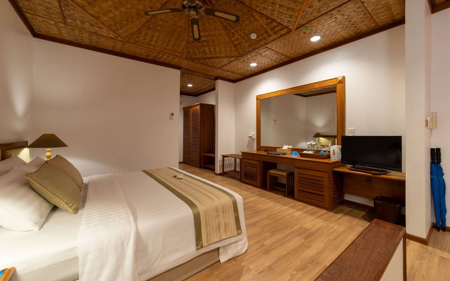 Standard Beachfront Room