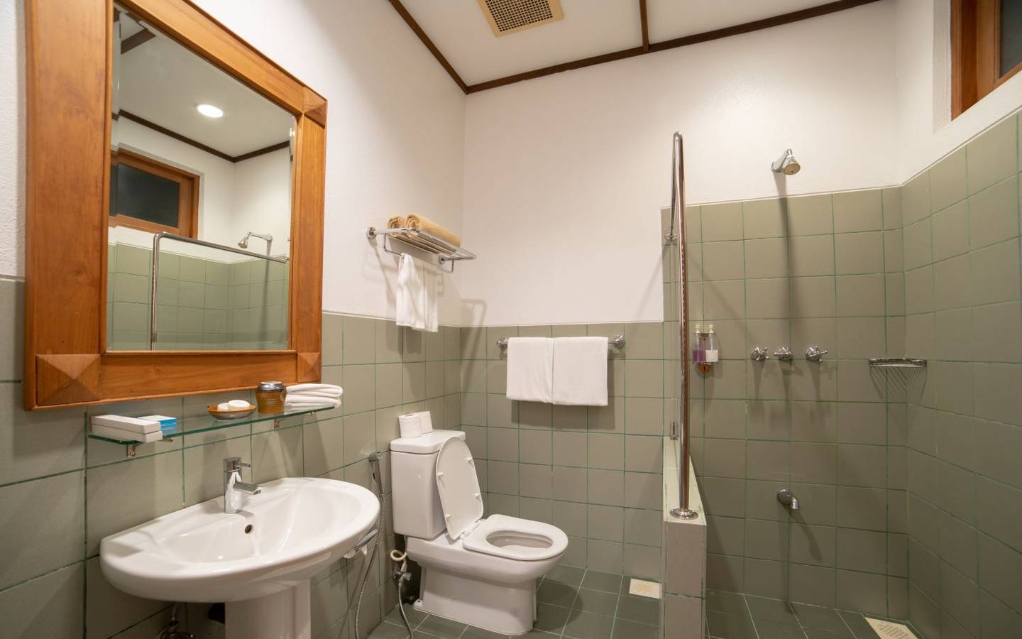 Standard Beachfront Room