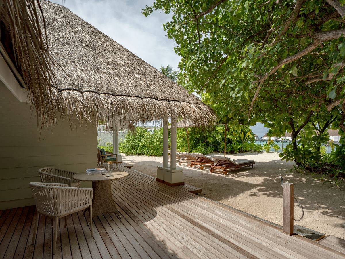 Six Senses Kanuhura, Three Bedroom Beach Villa Suite with Pool, Deck