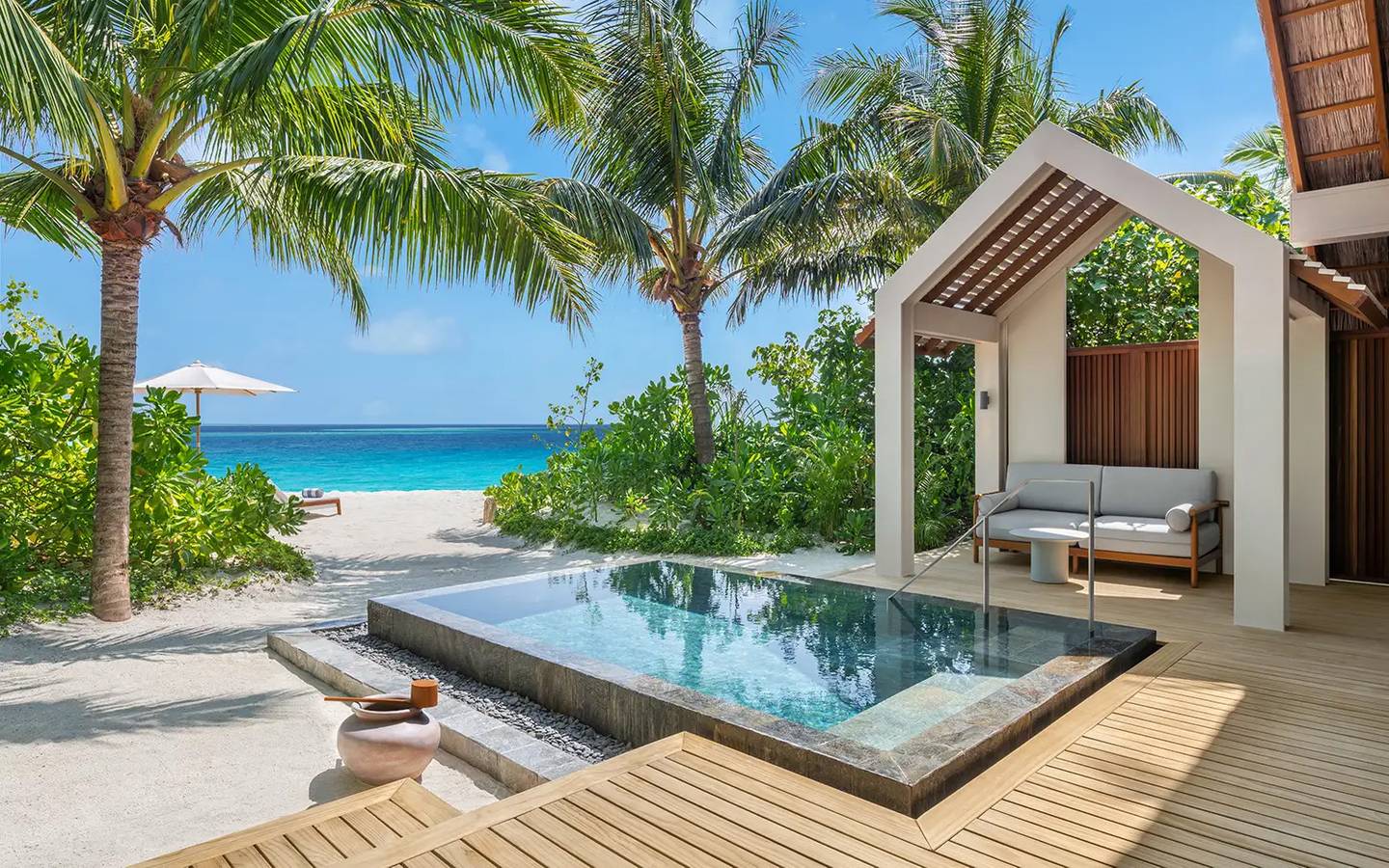 JW_Marriott_Maldives_Kaafu_Atoll_Marina_Beach_Pool_Villa_Pool